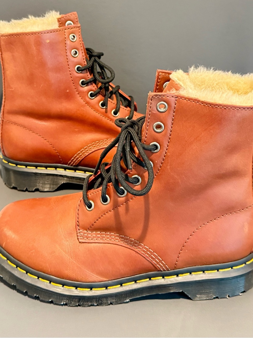 Dr. Martens 1460 Serena Boots Women's US 8 Brown Faux Fur Lined Leather